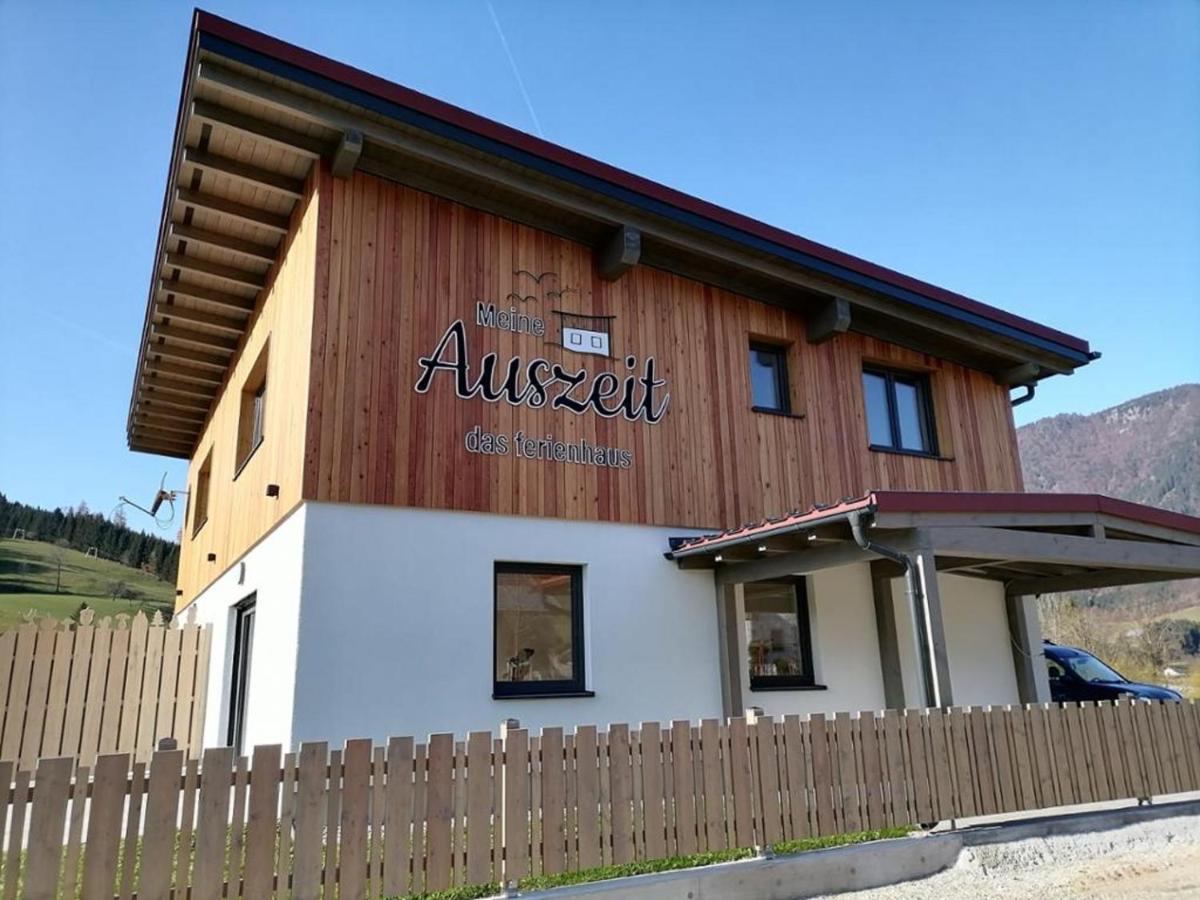 Meine Auszeit - Das Ferienhaus Sankt Georgen am Reith Exterior foto